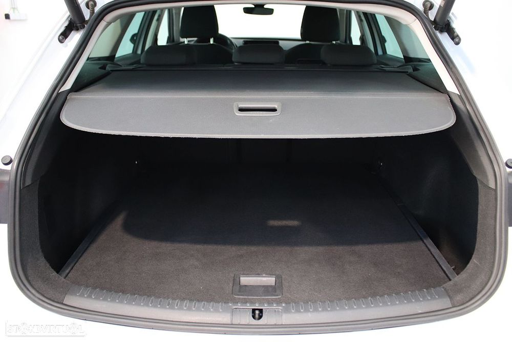 SEAT Leon ST 1.0 eTSI OPF DSG Style - 23