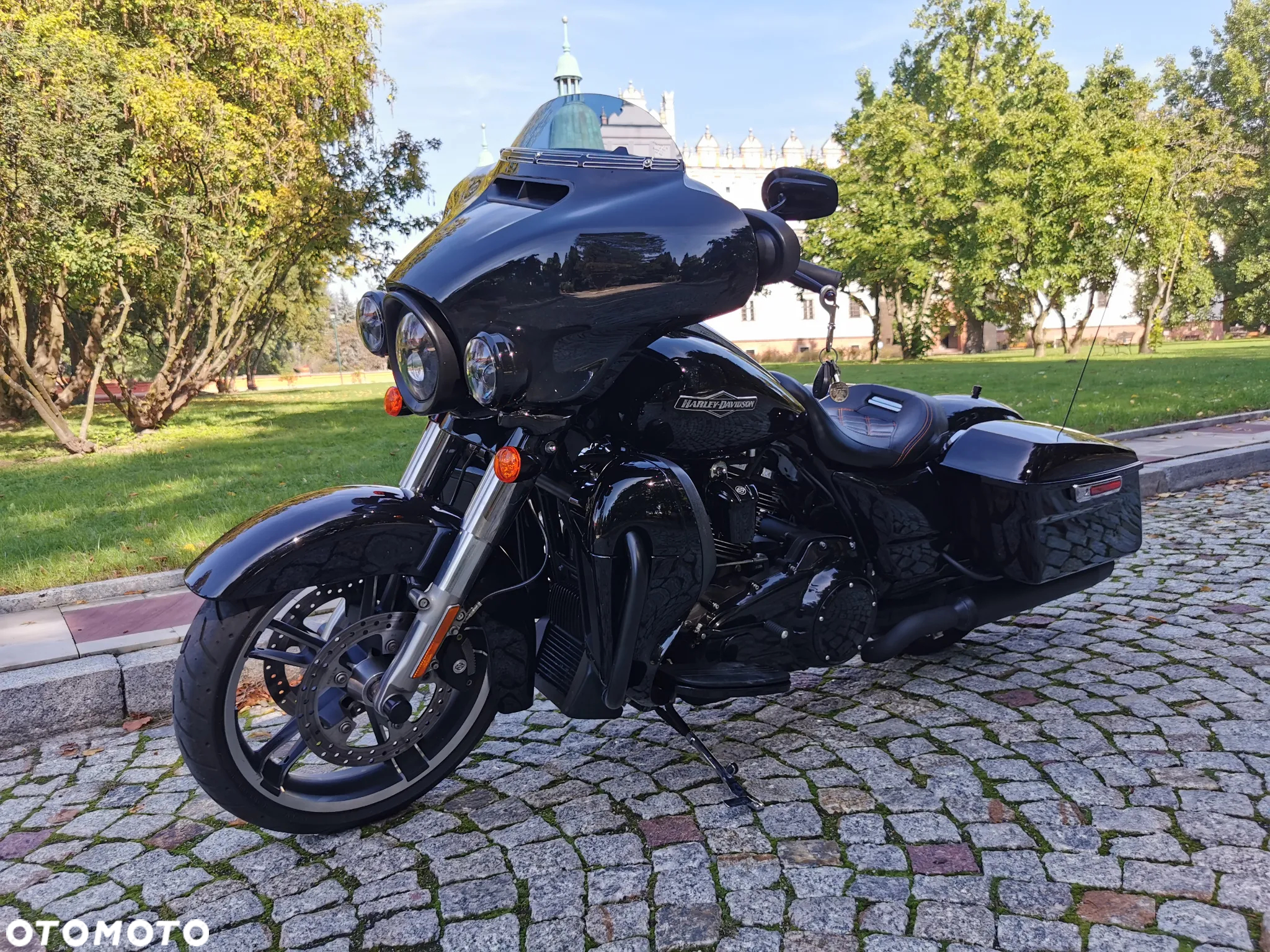 Harley-Davidson FLHXS Special - 23