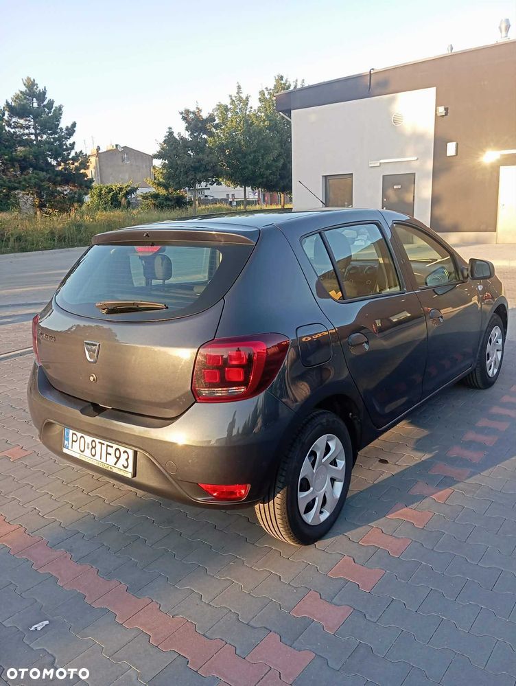 Dacia Sandero - 3