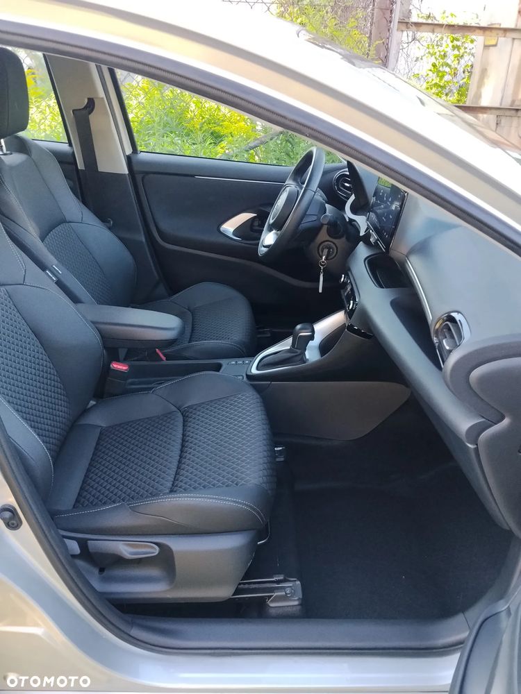 Toyota Yaris 130 1.5 VVT-i Style - 10