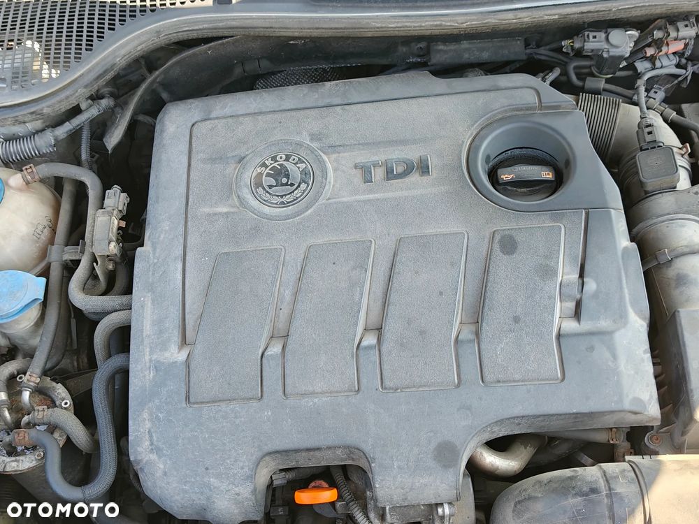 Skoda Octavia 1.6 TDI Elegance - 9