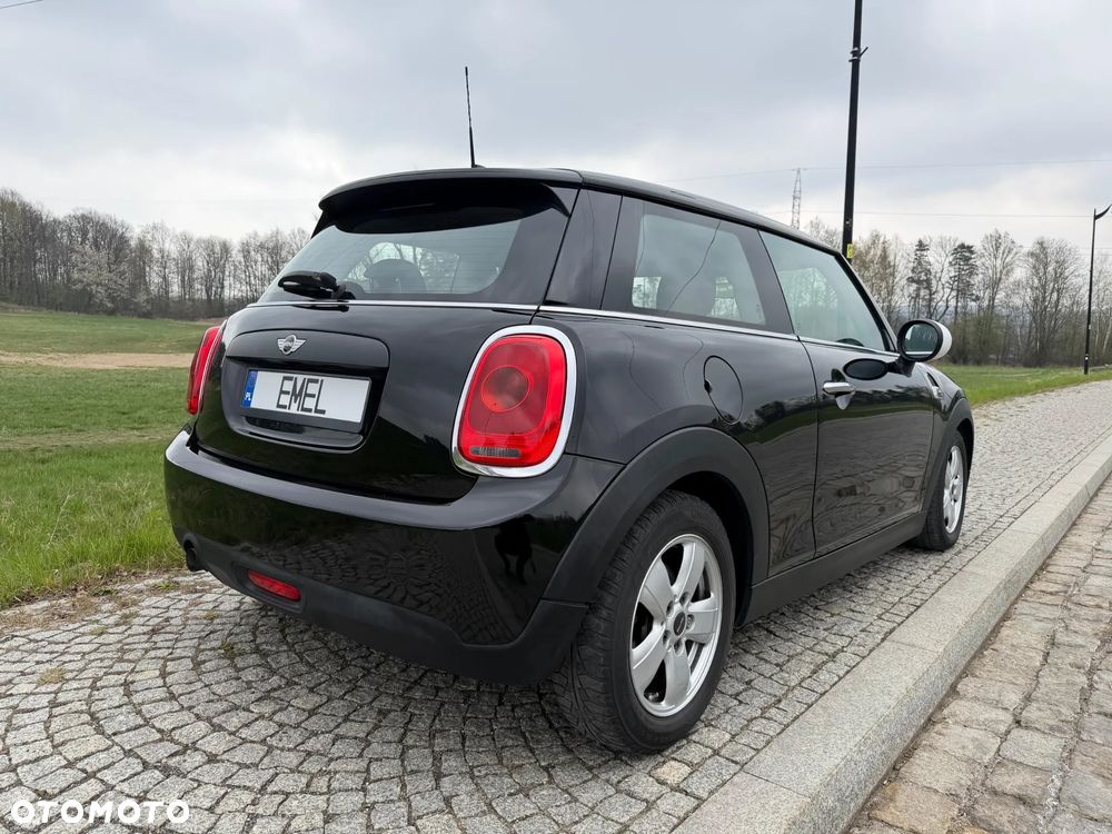 MINI ONE D Blackyard - 12