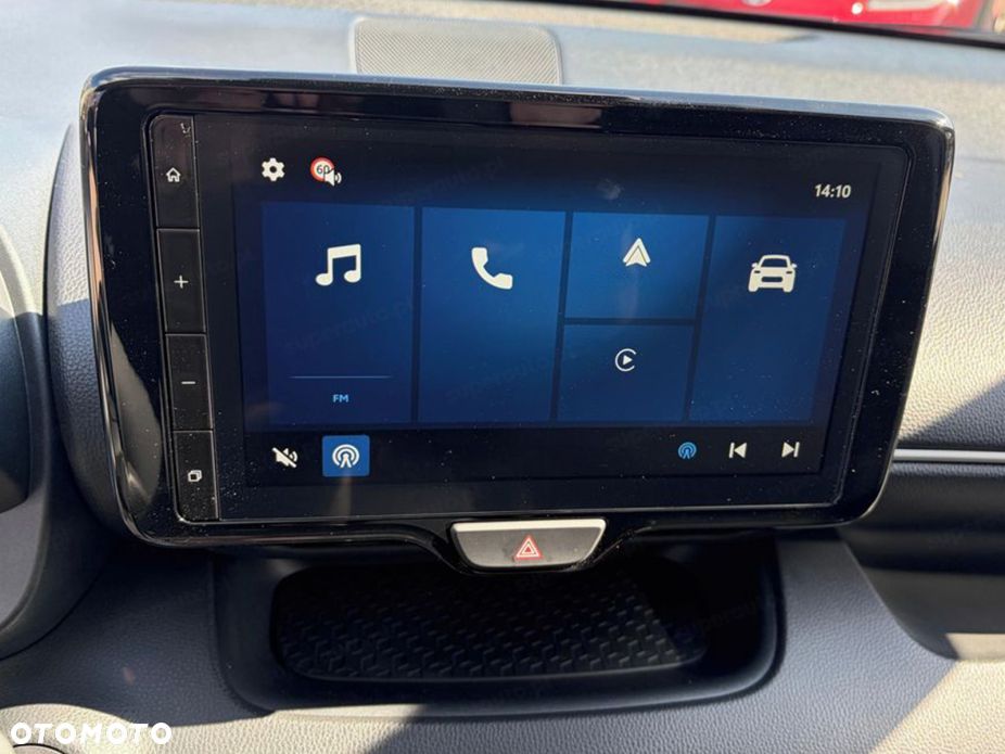 Toyota Yaris - 8