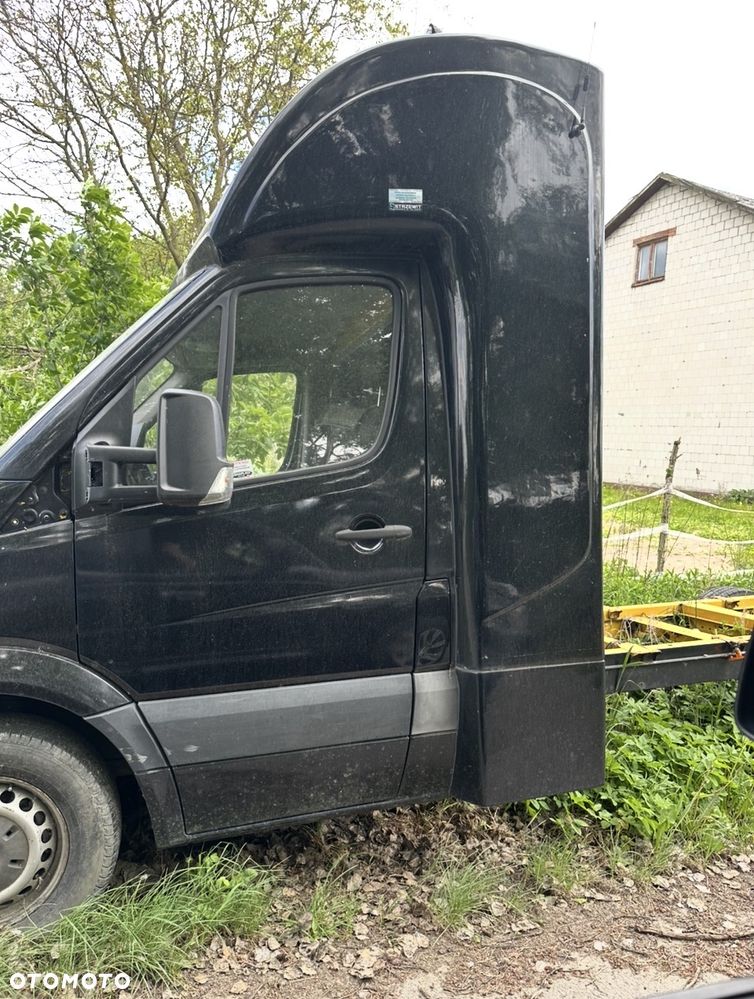 Mercedes-Benz Sprinter - 2