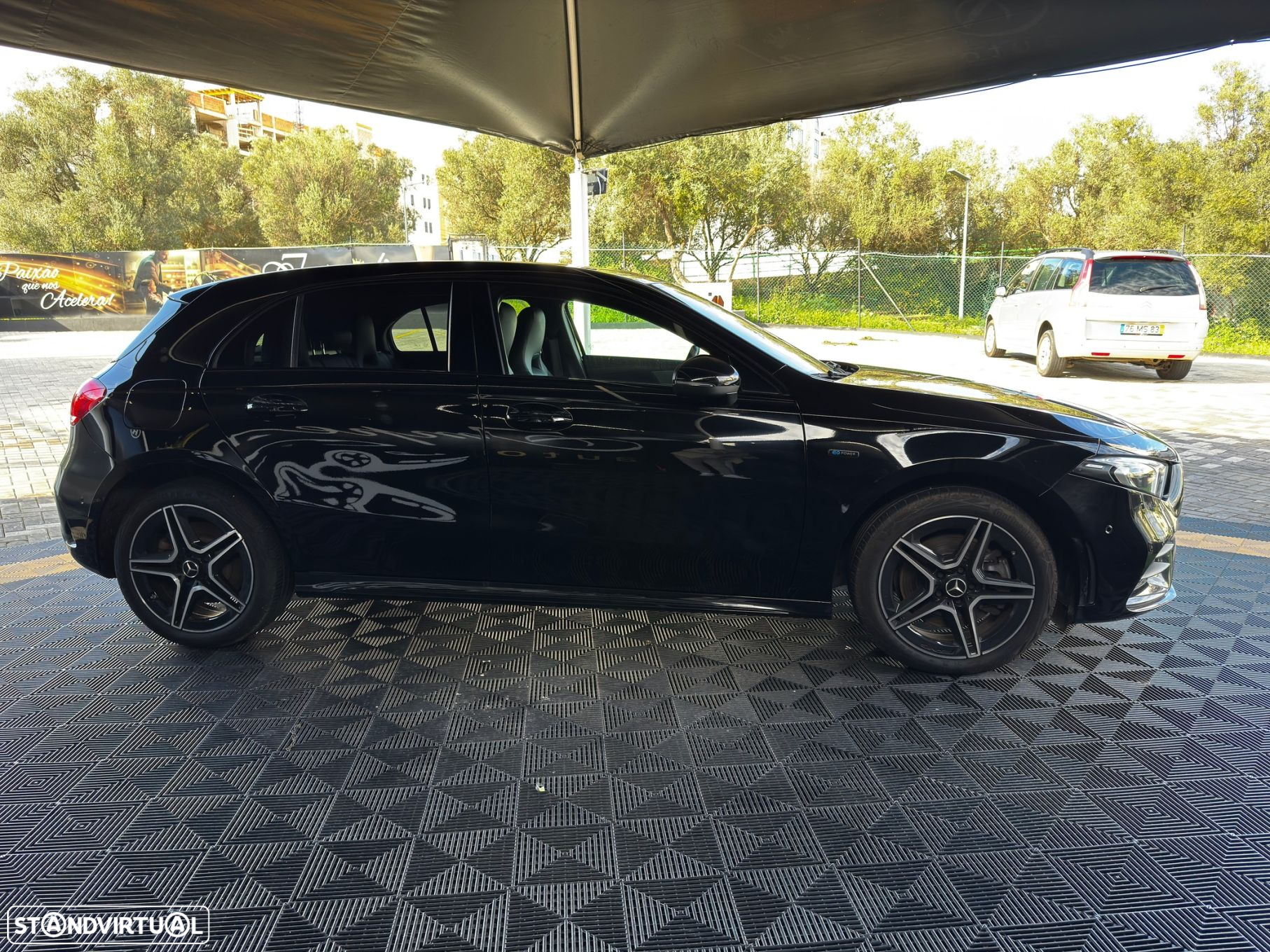Mercedes-Benz A 250 e AMG Line - 6