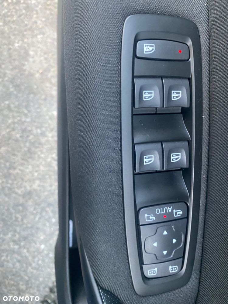 Renault Megane ENERGY dCi 110 INTENS - 11