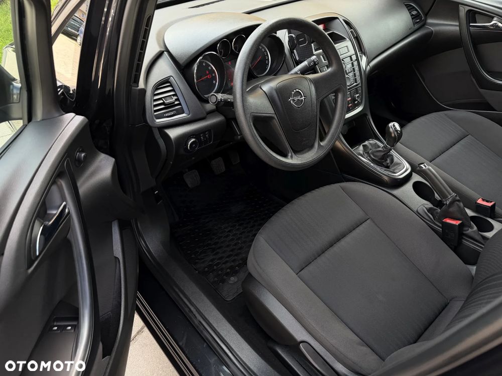 Opel Astra - 10
