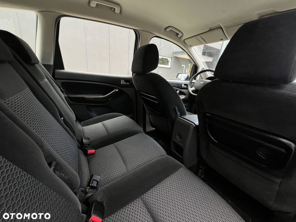 Ford C-MAX - 9