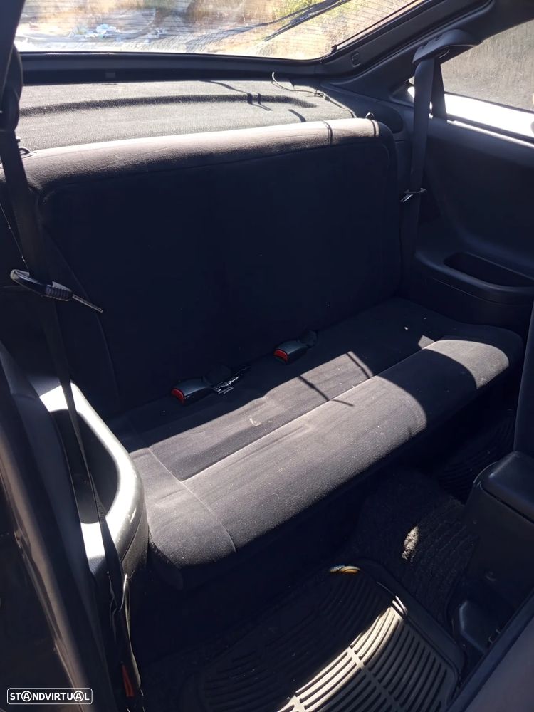 Nissan 100 NX 1.6 - 12