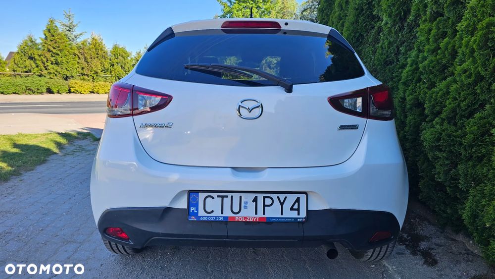 Mazda 2 - 10