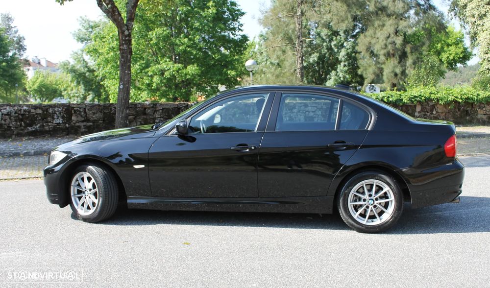 BMW 318 d Navigation - 14