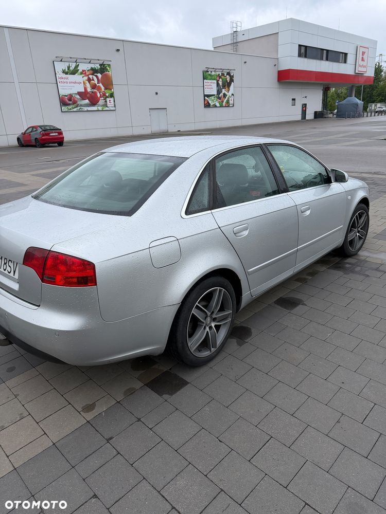 Audi A4 Avant 2.0 TDI - 3