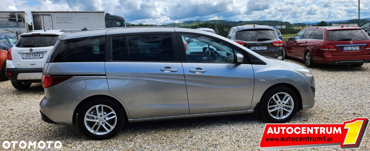 Mazda 5 - 15