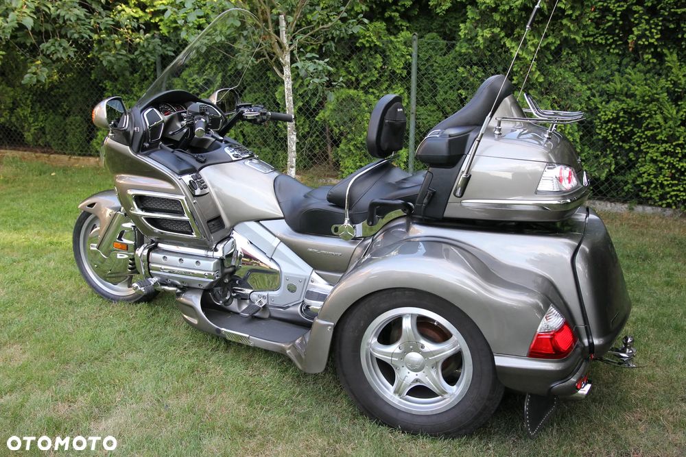 Honda GL - 2