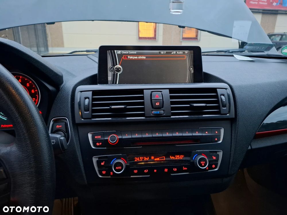 BMW Seria 1 118i Sport Line - 16