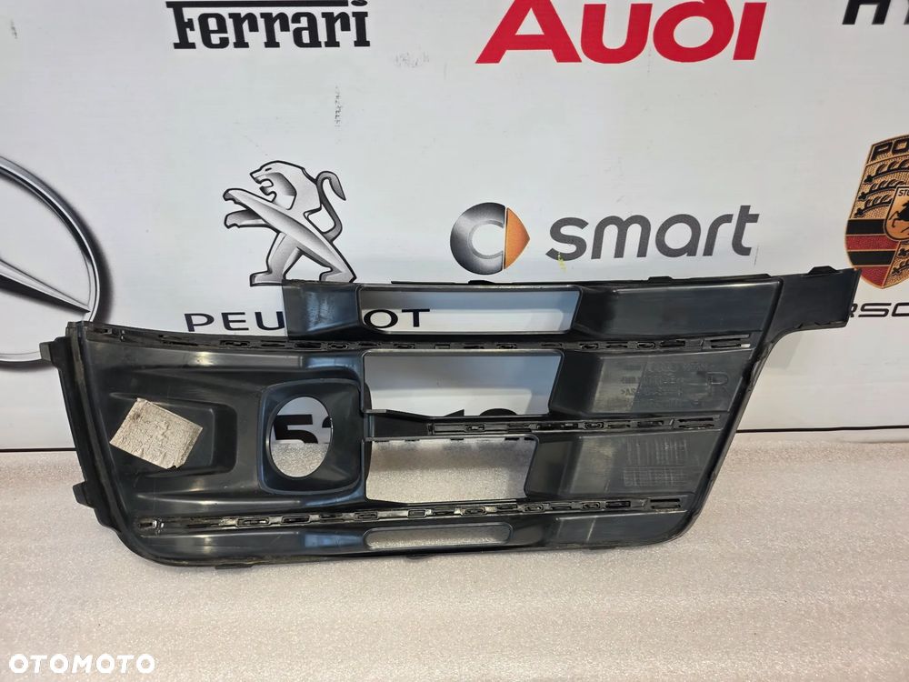 AUDI Q7 II 4M0 14- S-LINE LEWA / PRAWA KRATKA BOCZNA ZDERZAKA PRZEDNIEGO PRZÓD NR 4M0807681E/G , 4M0807682E/G NR AUKCJI KB18 - 10