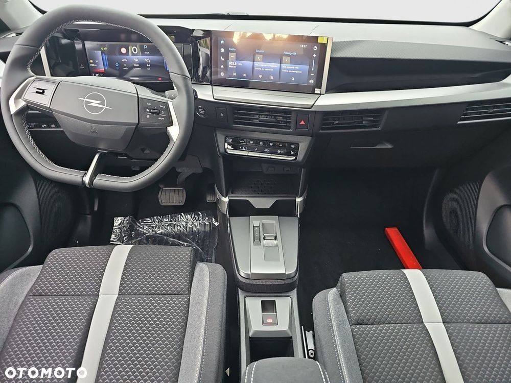 Opel Frontera - 12