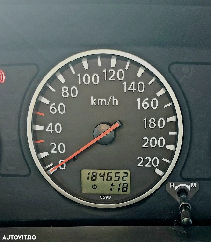 Nissan X-Trail 2.2 dCi 4x4 Comfort - 13