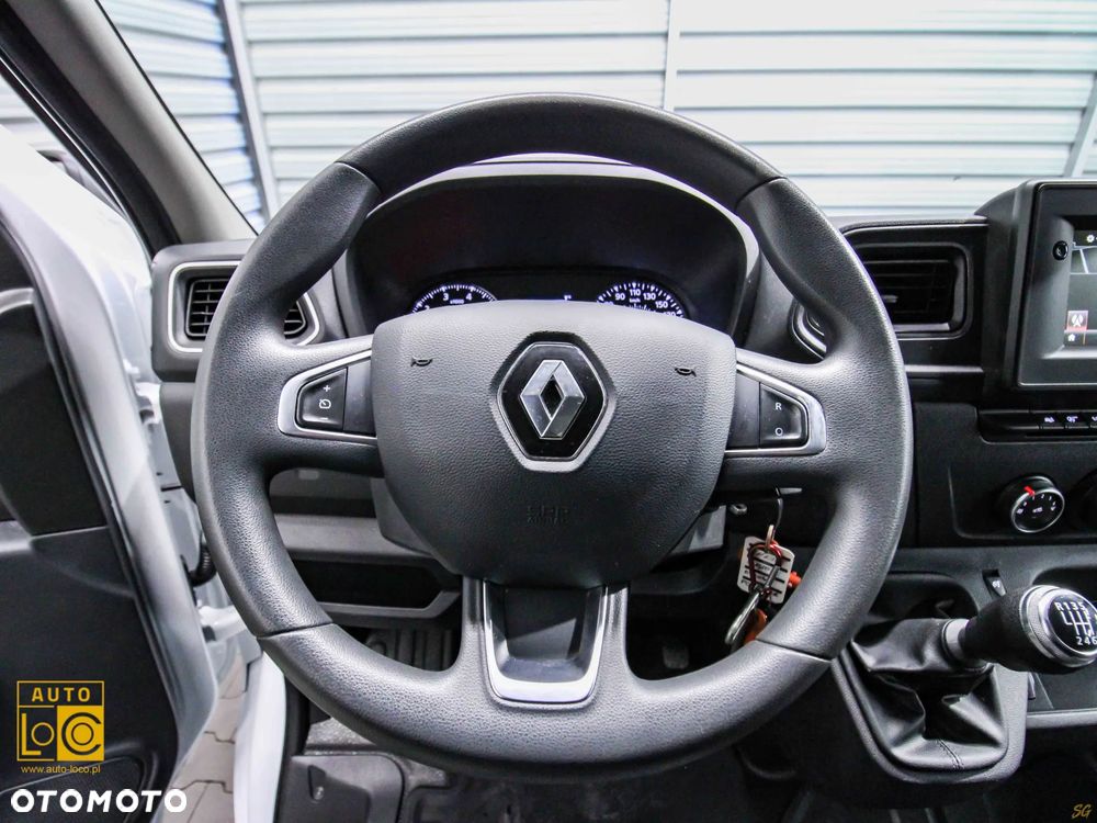 Renault MASTER KONTENER + WINDA 750 kg - 25