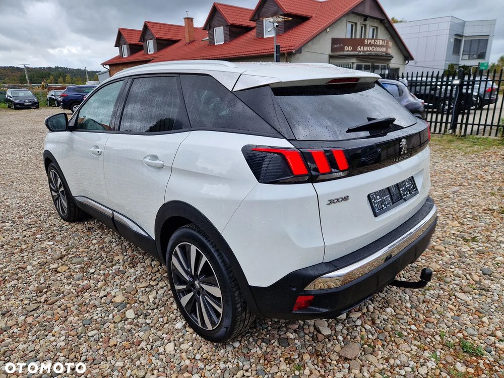 Peugeot 3008 1.2 PureTech GPF Allure S&S EAT8 - 24