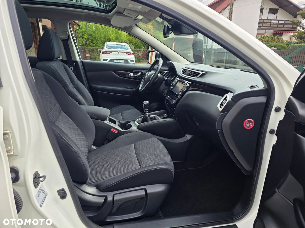 Nissan Qashqai 1.2 DIG-T 360 - 6