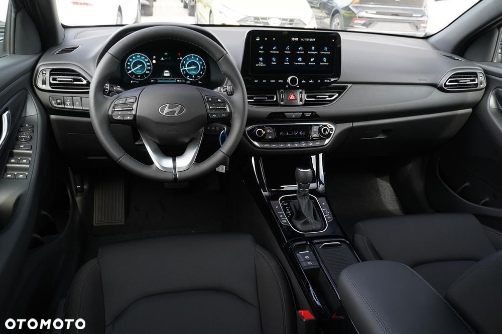 Hyundai i30 1.6 T-GDI Smart DCT - 21