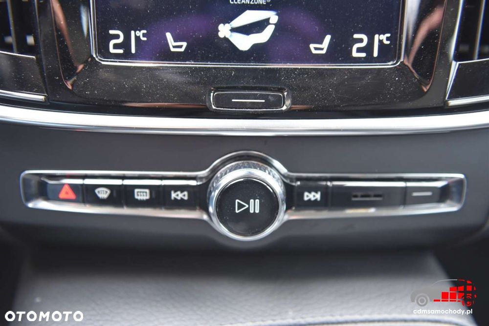 Volvo V90 T5 Momentum - 27