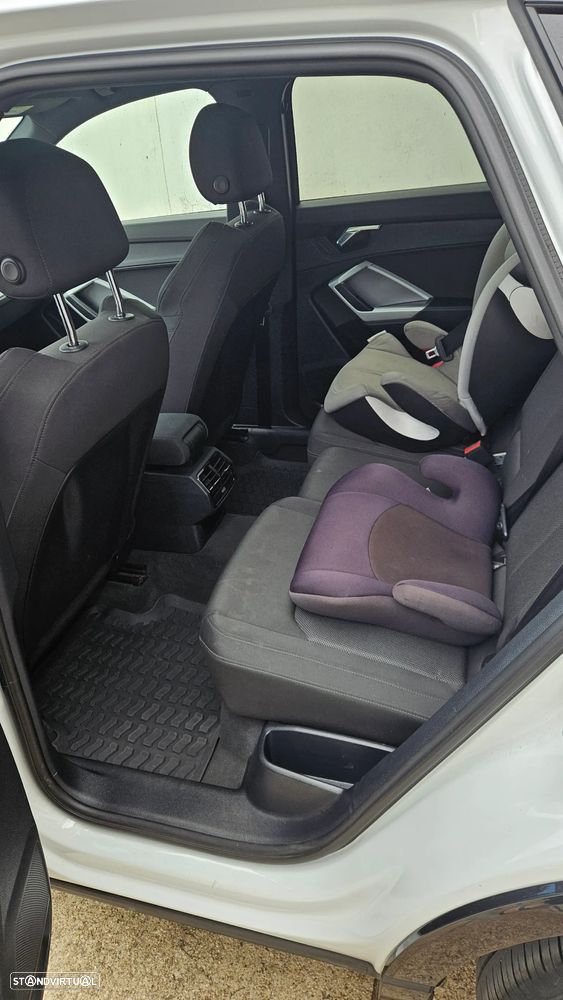 Audi Q3 35 TDI Advanced S tronic - 14