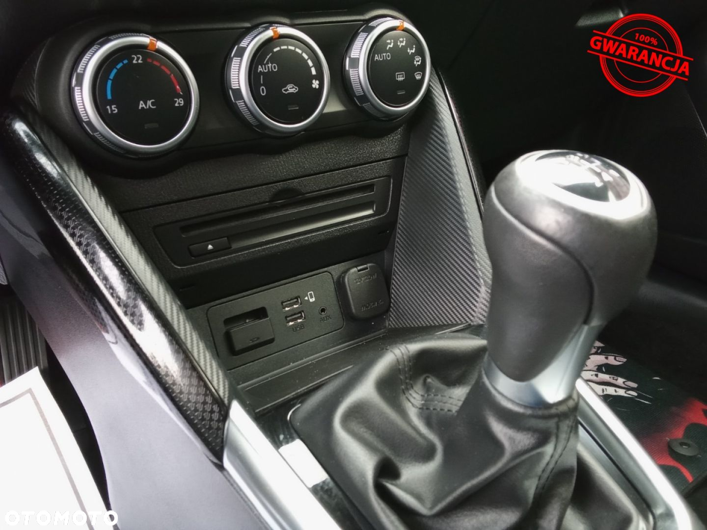 Mazda 2 - 24