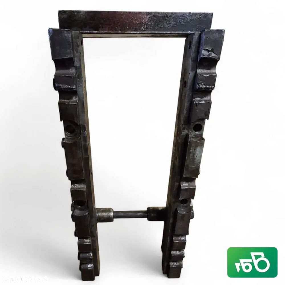 Listwa Szyna zaczepowa Cramer KU885 Massey Ferguson 8100 - 1