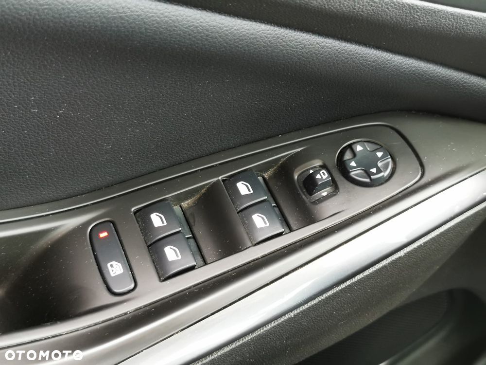 Opel Grandland X 1.2 Start/Stop Automatik INNOVATION - 23