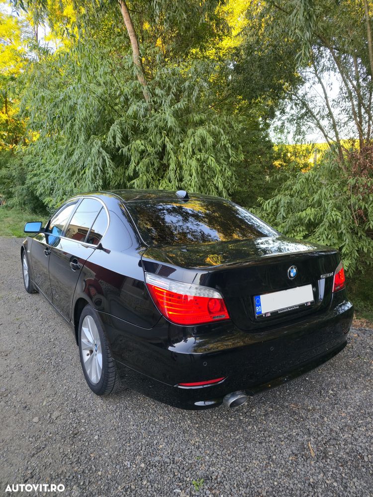 BMW Seria 5 520d Aut. Edition Exclusive - 7