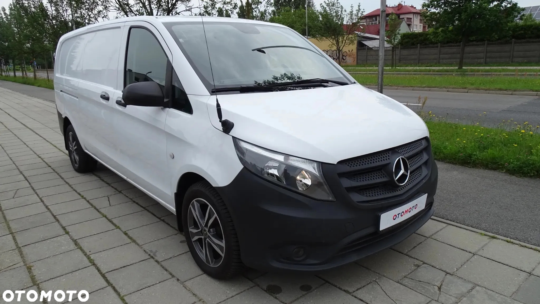 Mercedes-Benz Vito - 2