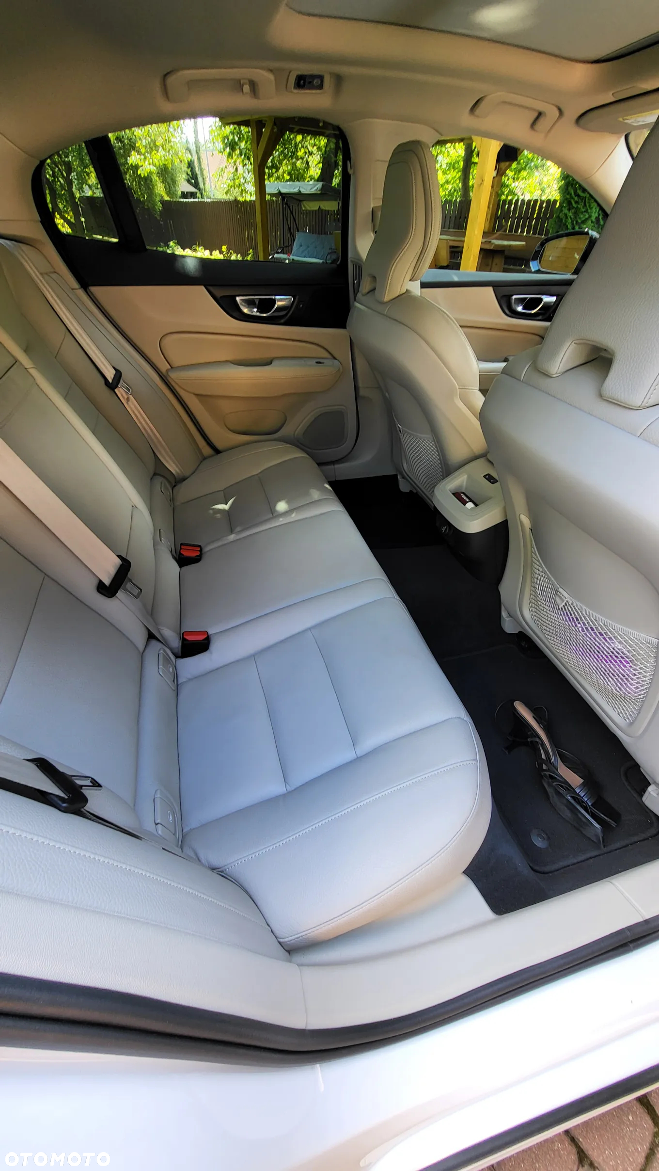 Volvo S60 T6 AWD Momentum Pro - 19