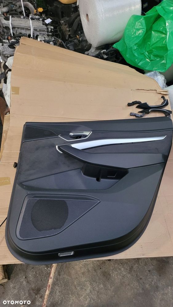 boczek drzwi prawy tył 4ke86730624a audi e-tron 4k - 1