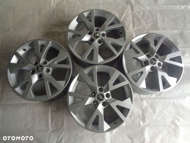 Felgi Aluminiowe 17 OE Skoda Octavia III Vw 7J ET54 5X112 - 1