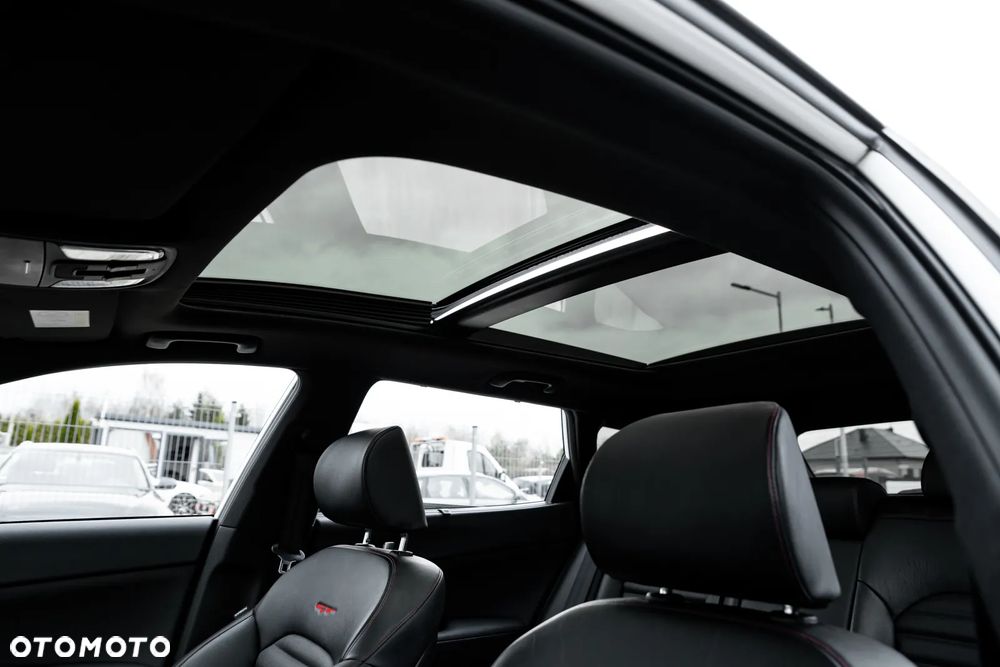 Kia Optima 2.0 T-GDI GT - 23