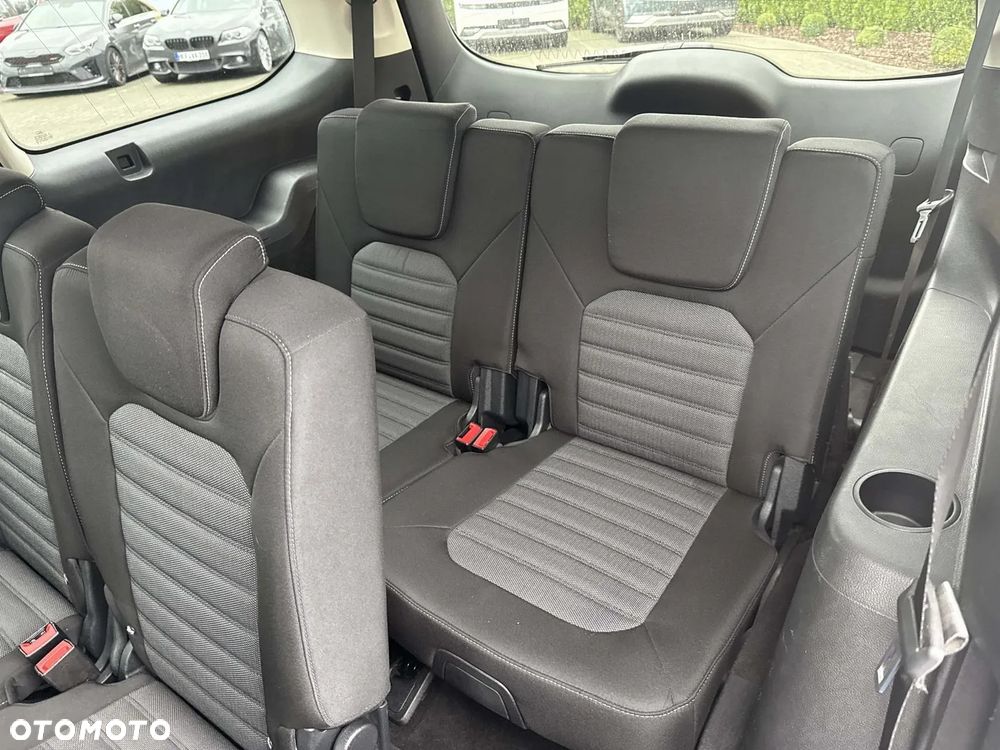 Ford Galaxy 2.5 Hybrid Titanium CVT - 13