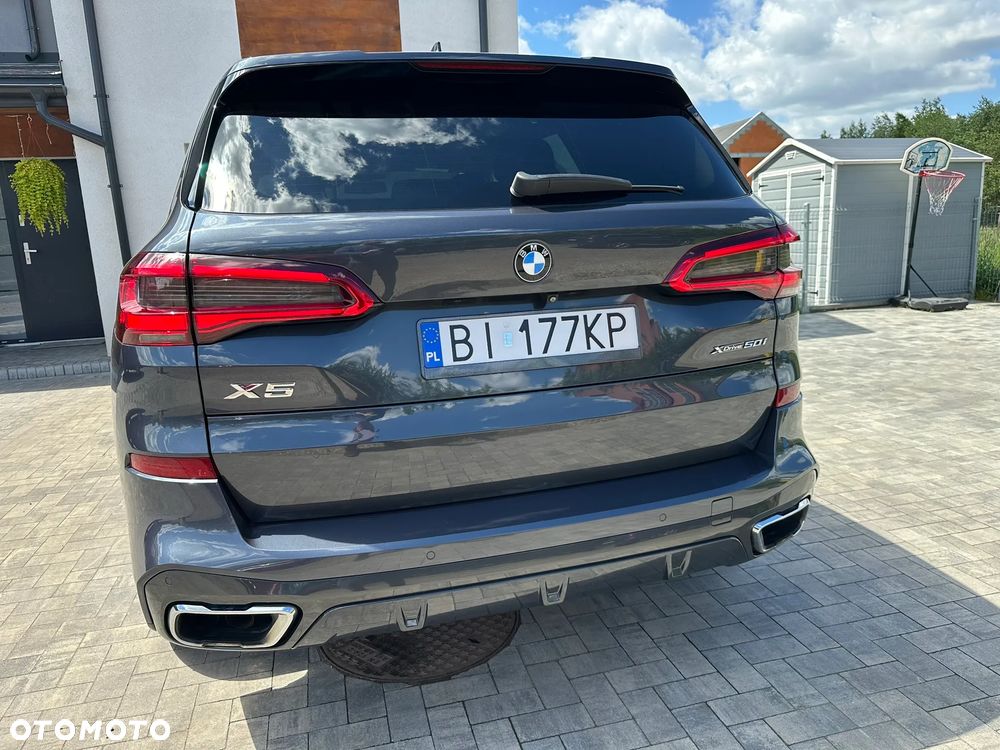 BMW X5 xDrive50i Sport-Aut - 11