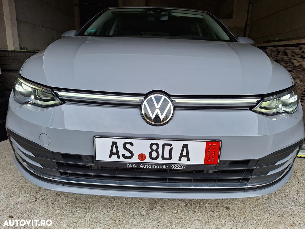 Volkswagen Golf Standard - 9