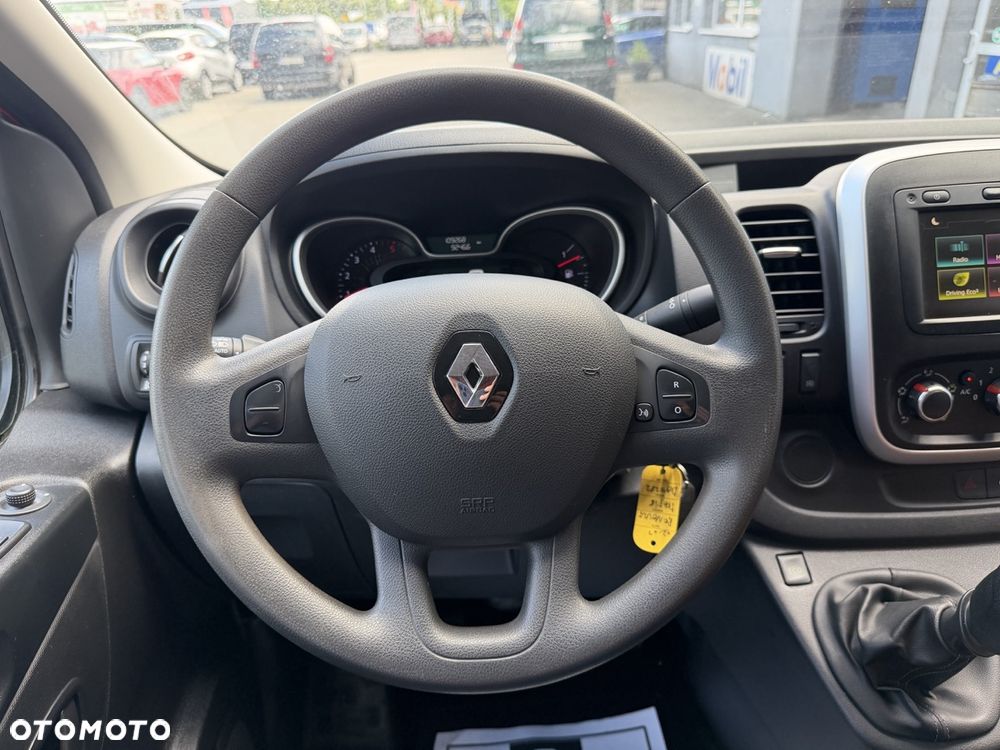 Renault Trafic - 10
