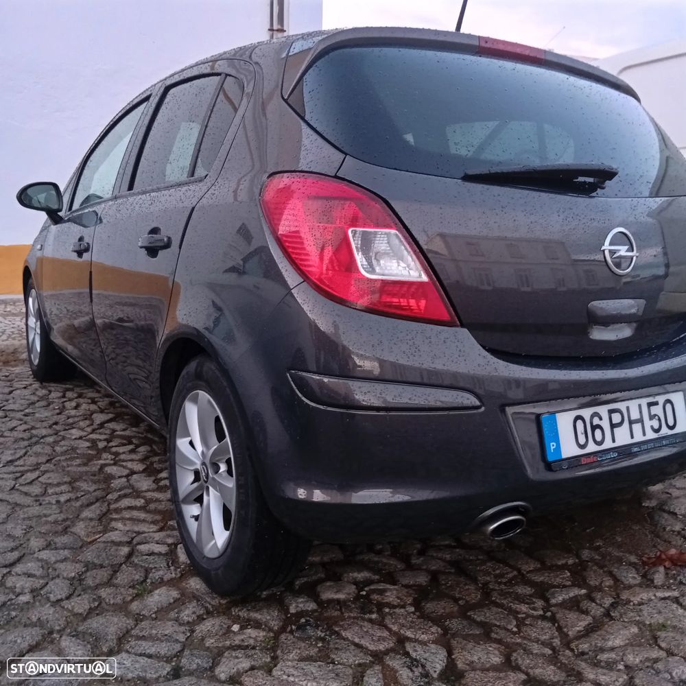 Opel Corsa 1.3 CDTI Enjoy 88g - 3
