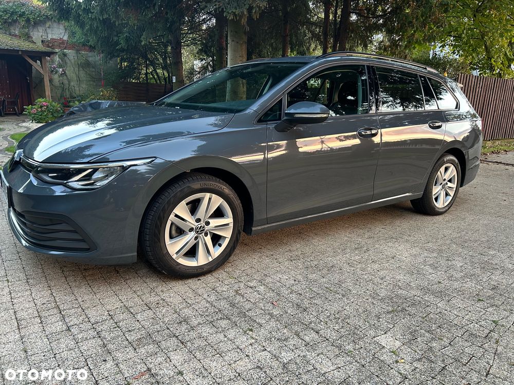 Volkswagen Golf 1.5 eTSI OPF DSG Life - 27