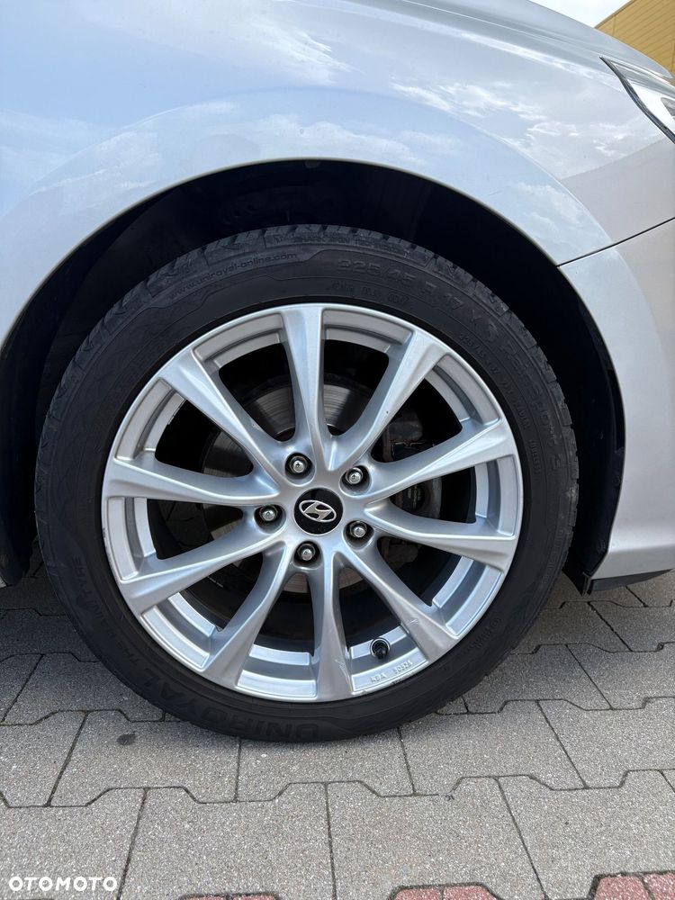 Hyundai i30 1.4 Classic + - 18