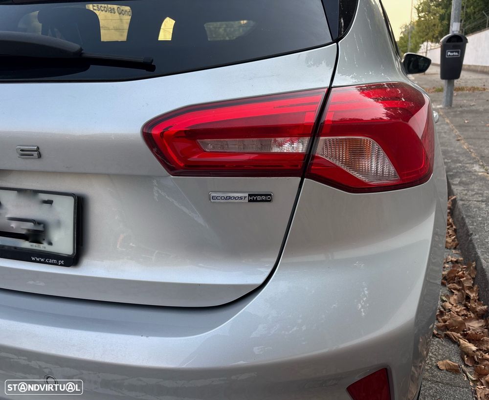 Ford Focus 1.0 EcoBoost MHEV ST-Line - 24