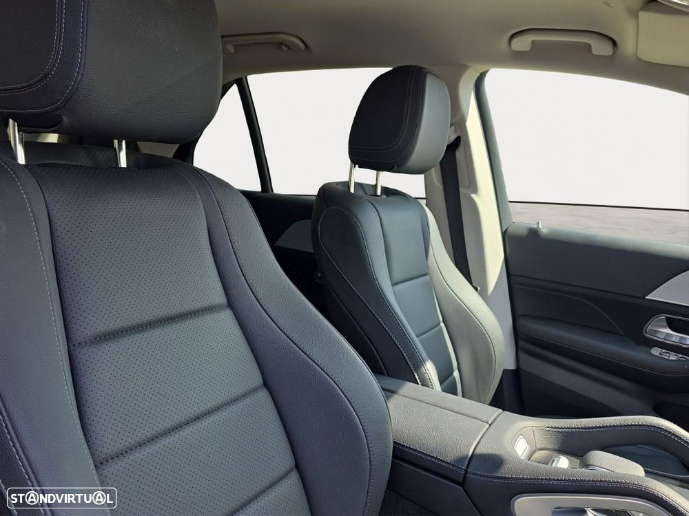 Mercedes-Benz GLE 300 d 4Matic - 13