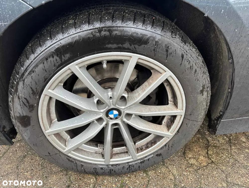 BMW Seria 3 - 18