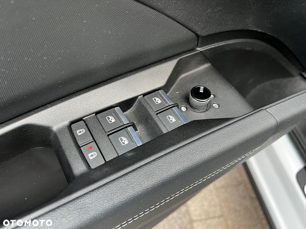 Audi Q4 e-tron 50 quattro - 24