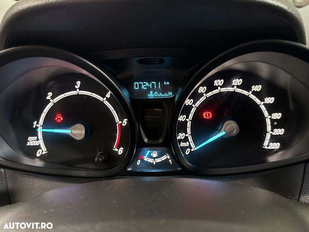 Ford Courier - 10