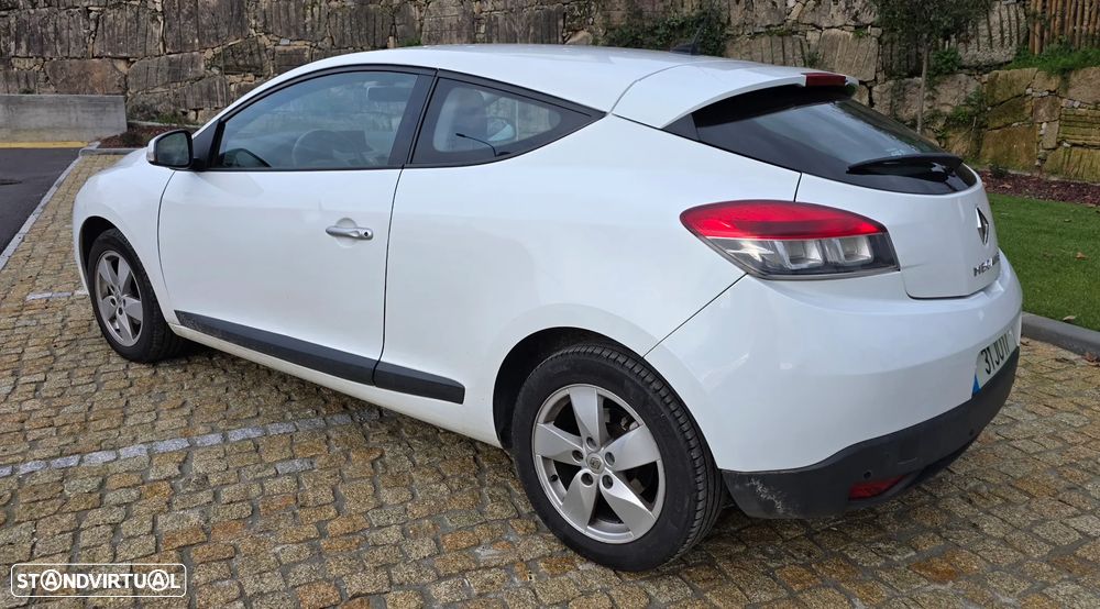 Renault Mégane Coupe 1.5 dCi Dynamique - 3